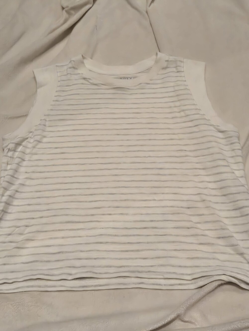 Faherty Sunwashed Slub Muscle Tank in Grey and White Striped XS